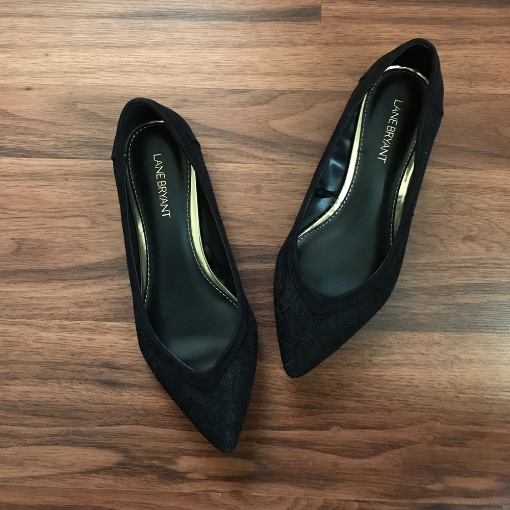 WW Pointed Toe Lace Flats